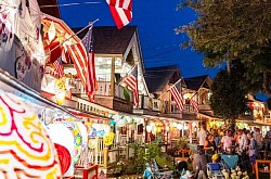 This sure looks like a great way to celebrate shipwrecked sailors on the Grand Illumination Night. /sarc